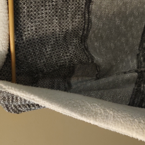 Super comfy cardigan. - Picture 3 of 6